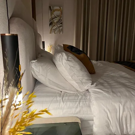 شقه هاديه وراقيه Apartment Riyadh Exterior photo