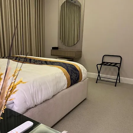 شقه هاديه وراقيه Apartment Riyadh Exterior photo